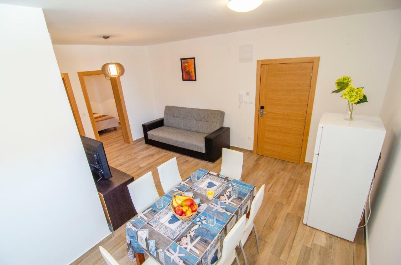 Apartments Sara 2 Μπολ Εξωτερικό φωτογραφία
