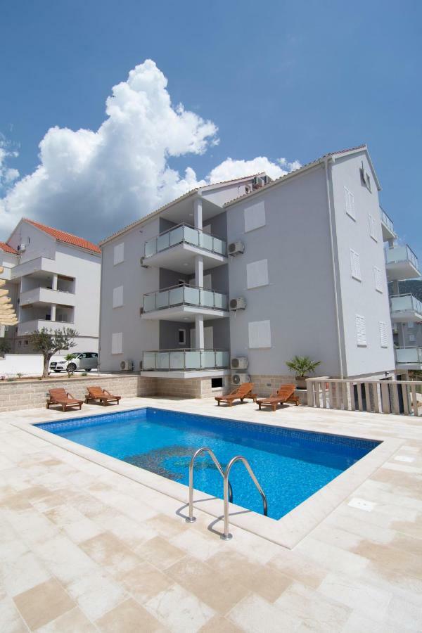 Apartments Sara 2 Μπολ Εξωτερικό φωτογραφία