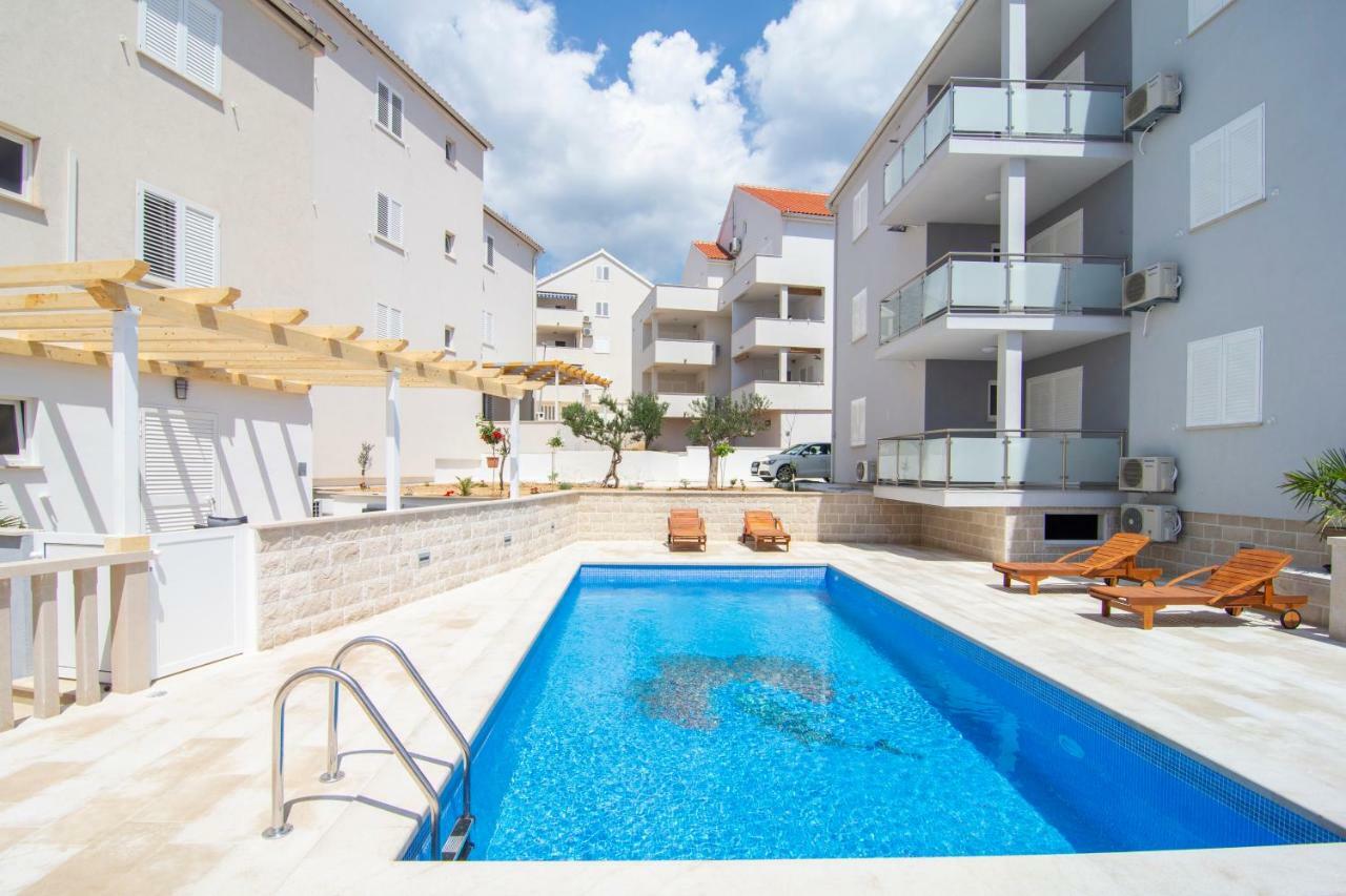 Apartments Sara 2 Μπολ Εξωτερικό φωτογραφία